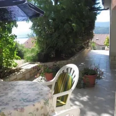 Apartments Silvano Rabac