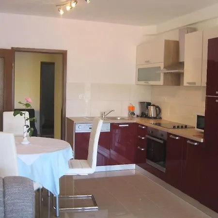 Apartments Silvano Lejlighed *
