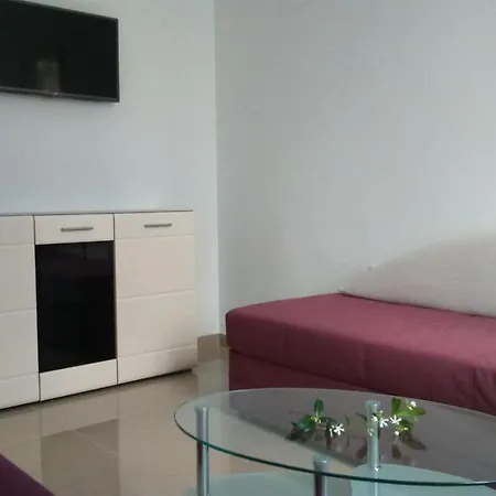 Apartments Silvano Lejlighed