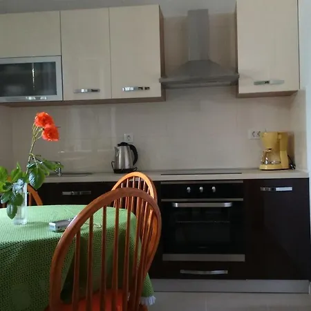 Apartments Silvano * Rabac
